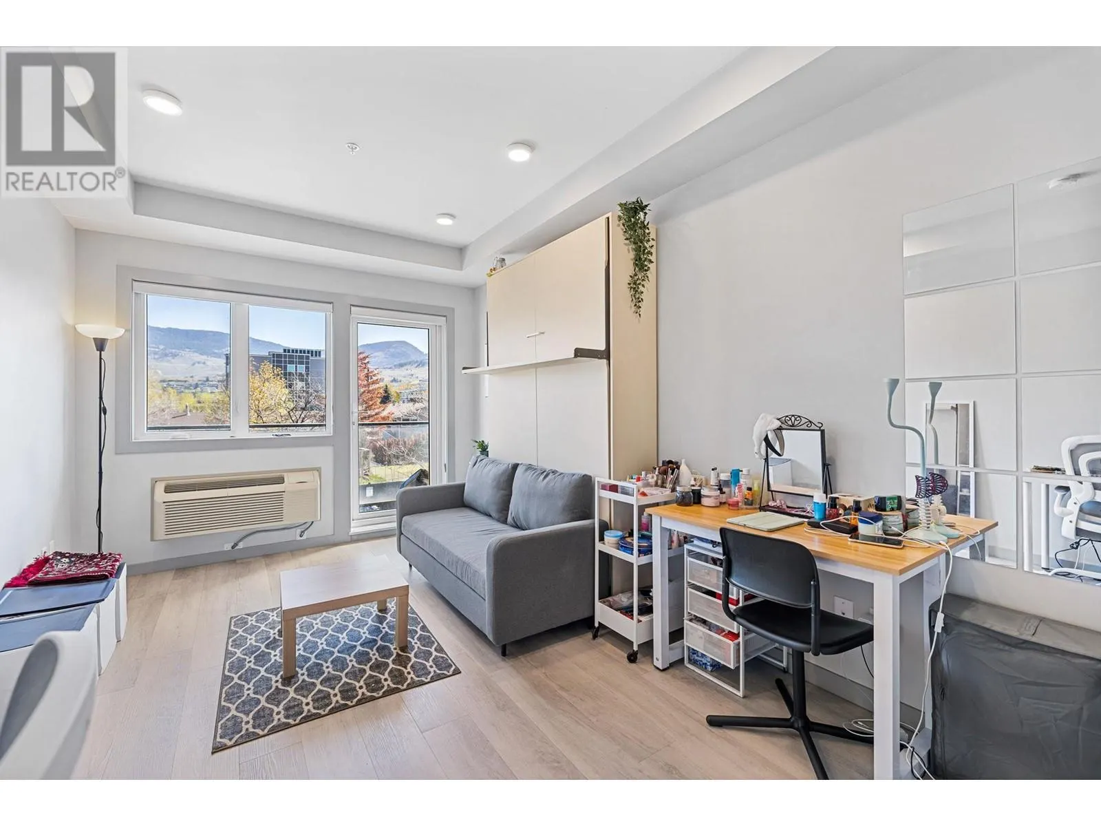 345 Dougall Road N Unit# 220