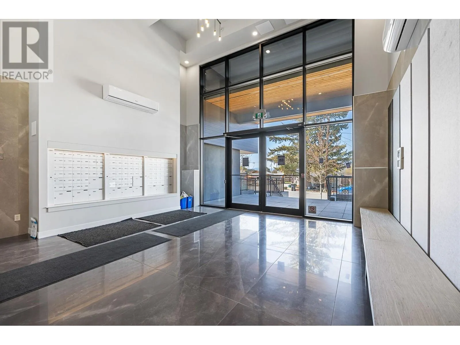 345 Dougall Road N Unit# 220