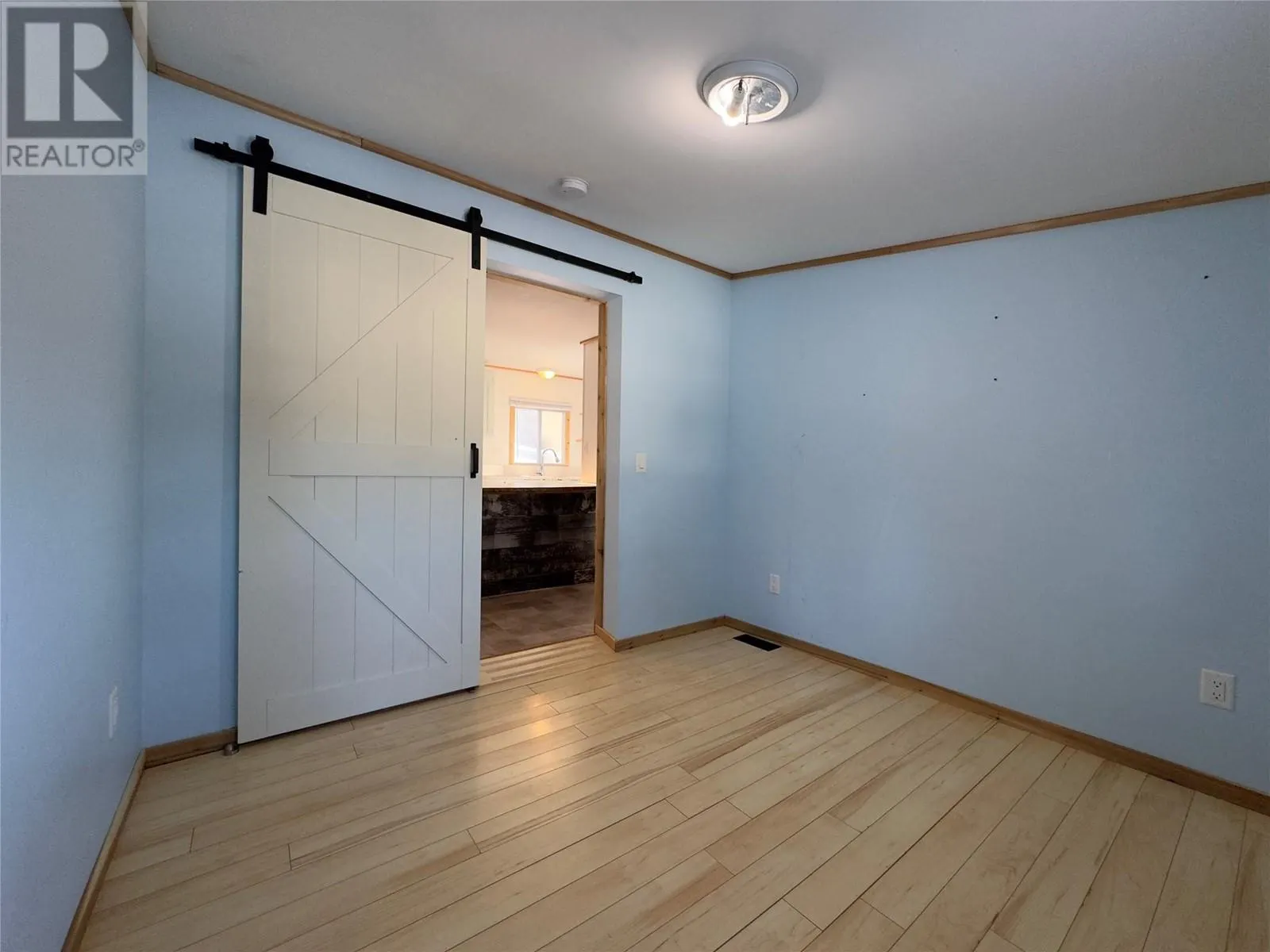 844 Hutley Road Unit# 18