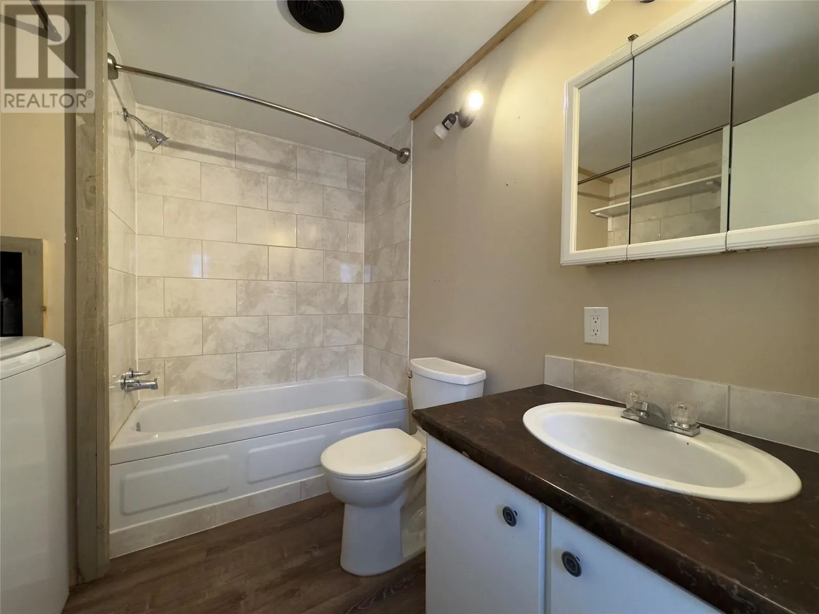 844 Hutley Road Unit# 18