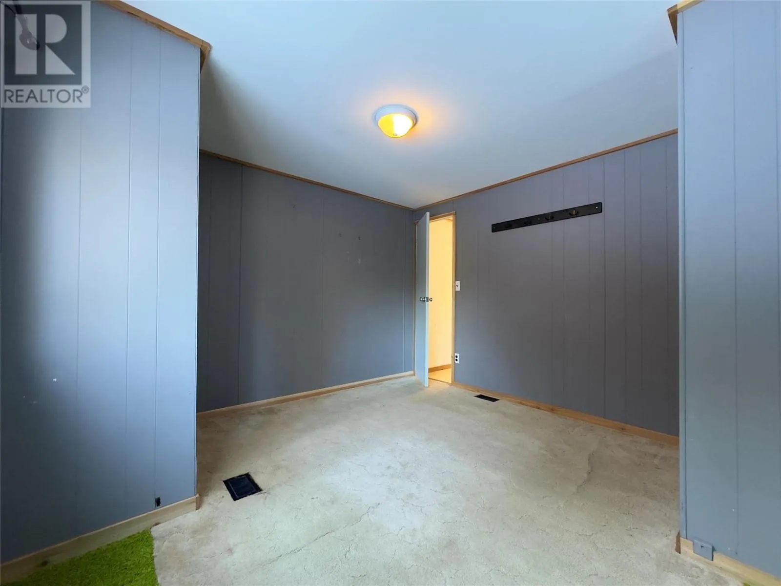 844 Hutley Road Unit# 18