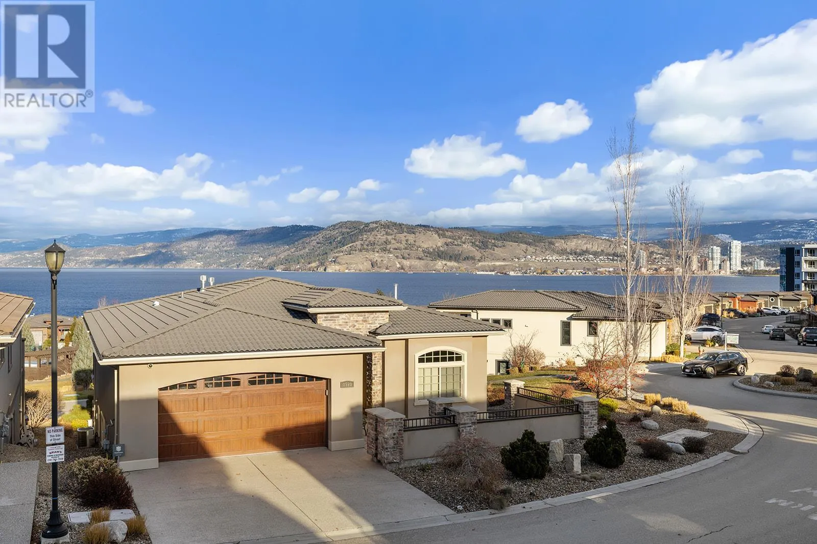 1605 Marina Way