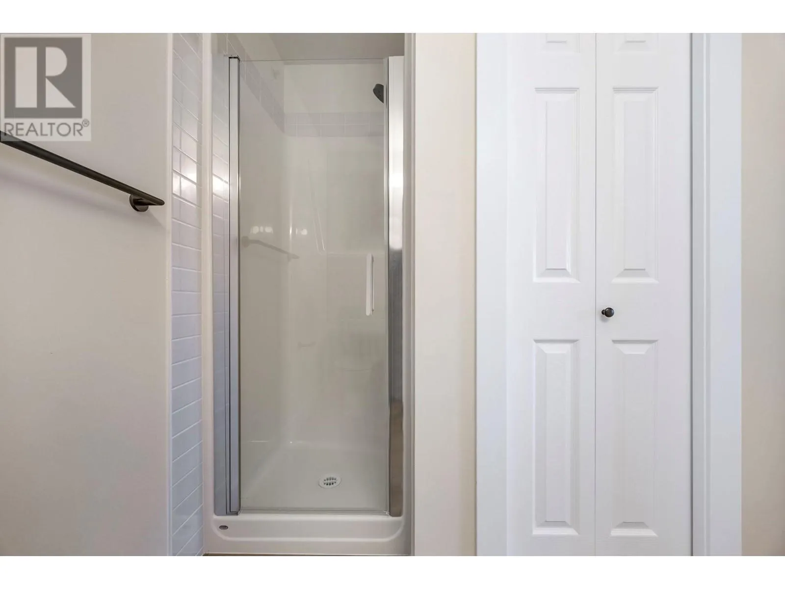 1875 Country Club Drive Unit# 1618