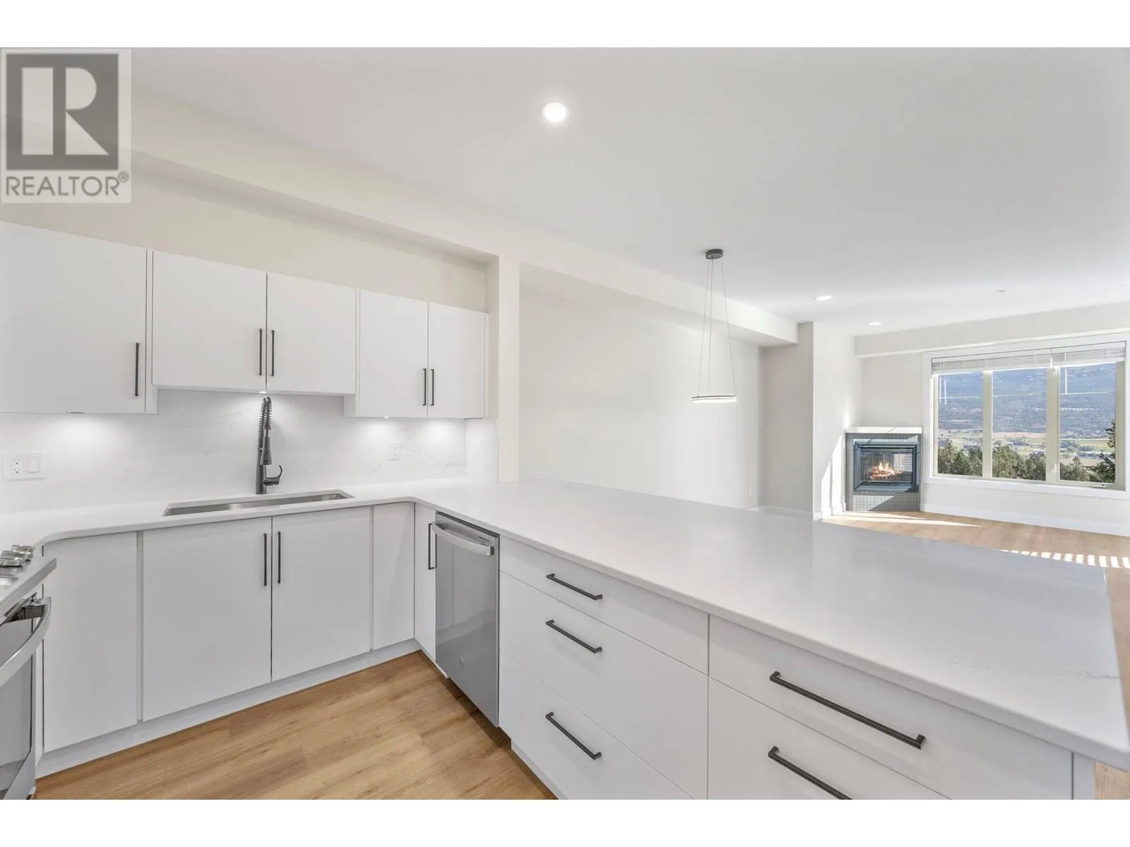 1875 Country Club Drive Unit# 1618
