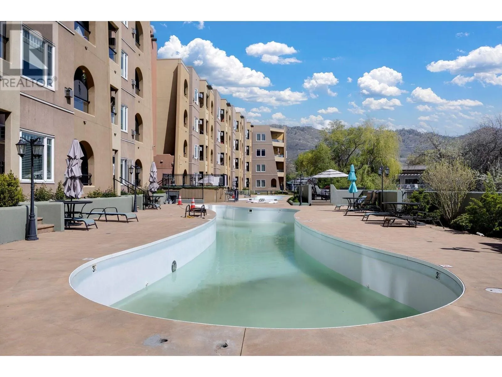 15 SOLANA KEY Court Unit# 106