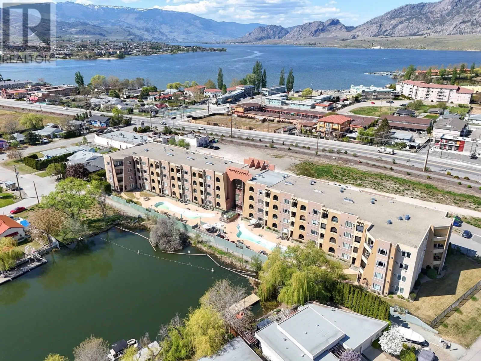 15 SOLANA KEY Court Unit# 106