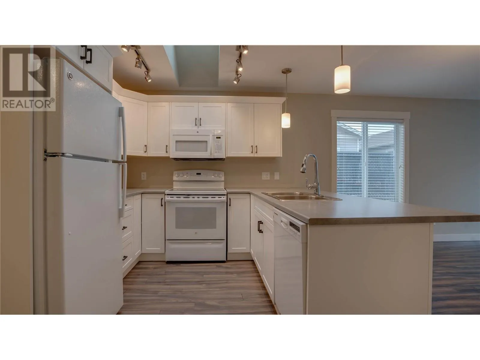 2100 55 Avenue Unit# 59