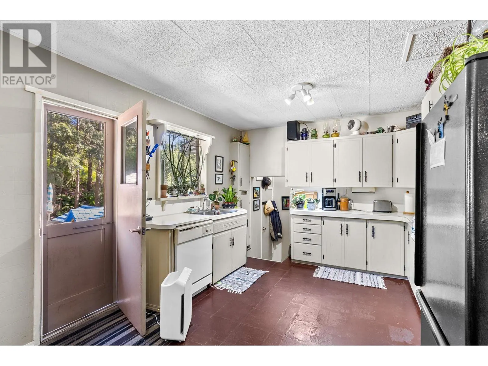 772 Otter Lake Cross Road