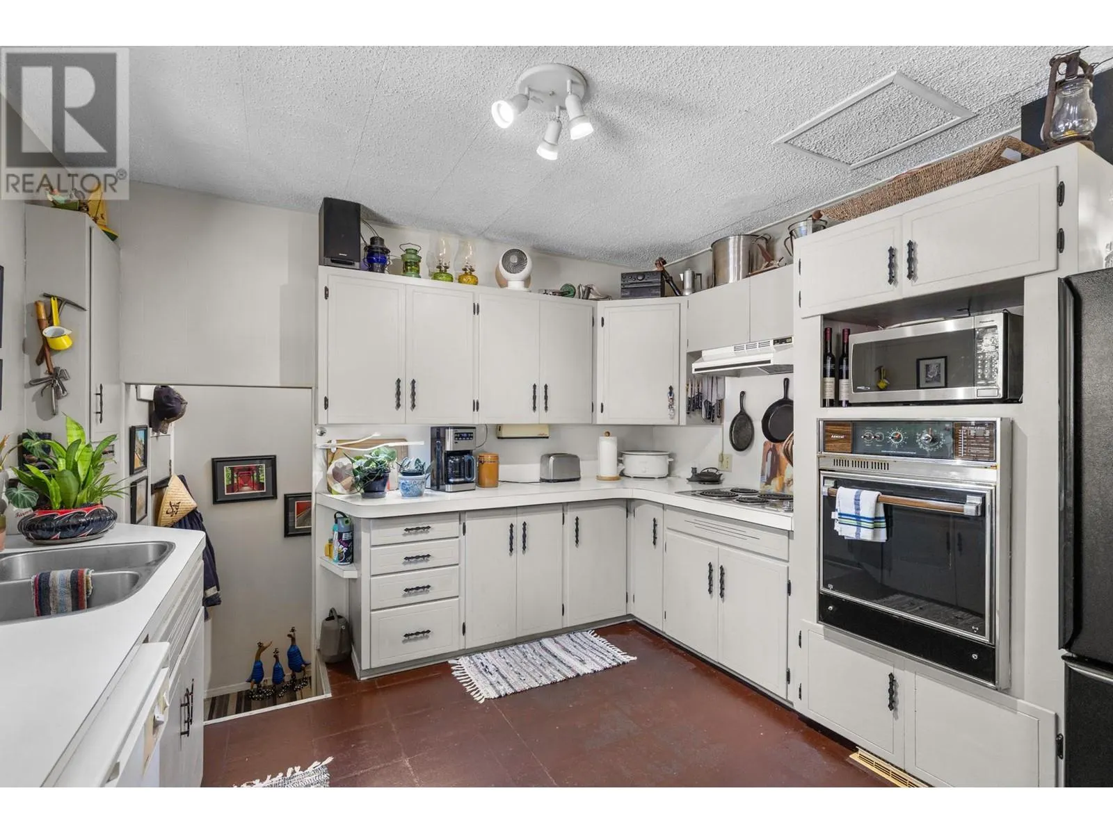772 Otter Lake Cross Road