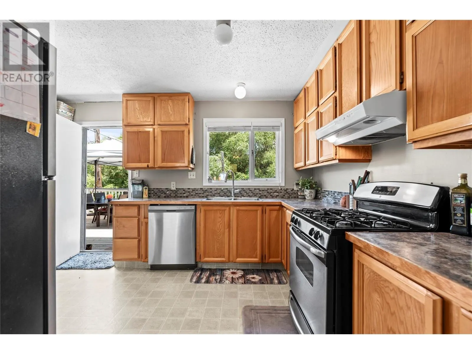 1451 Mountview Road