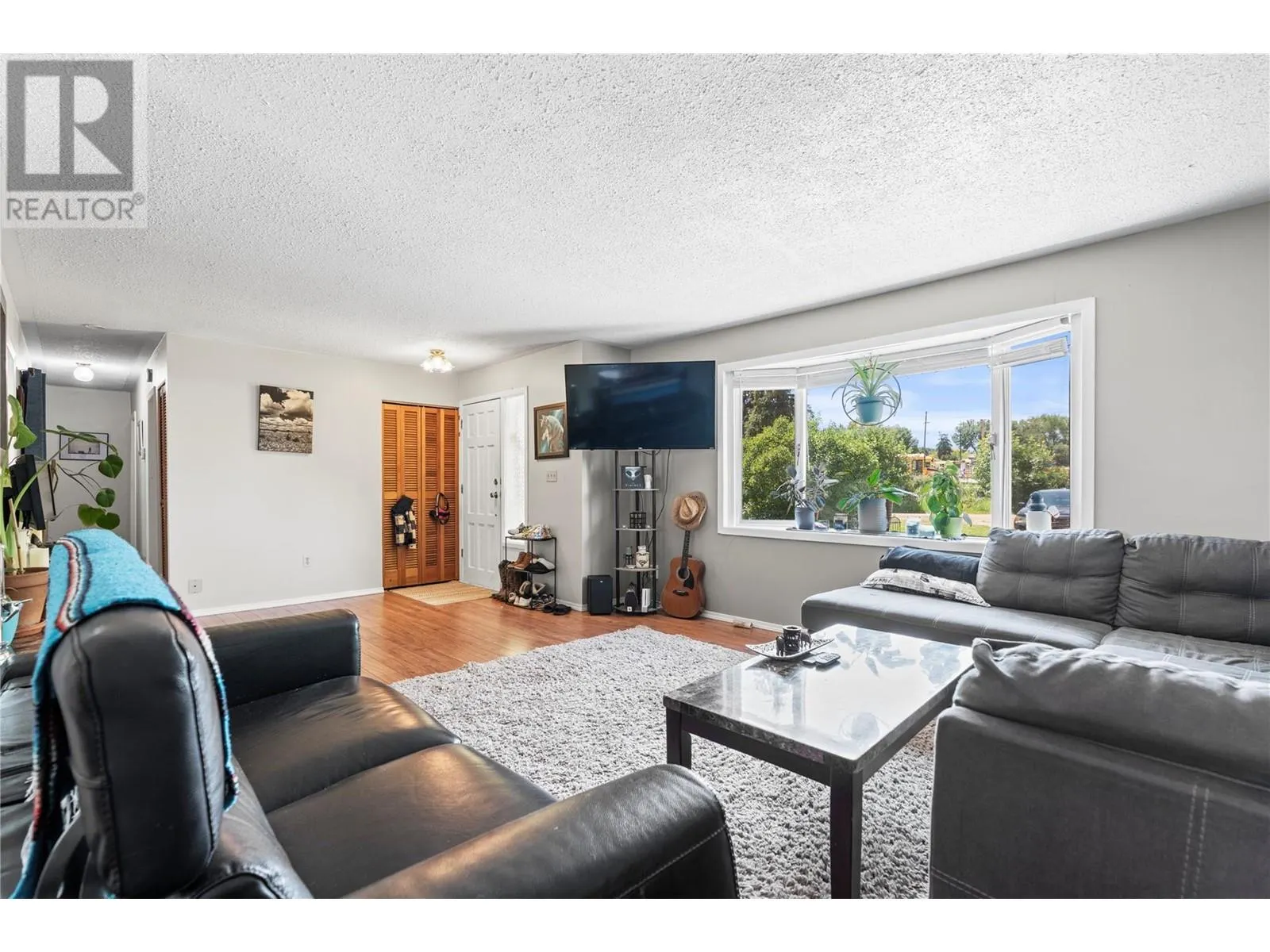 1451 Mountview Road