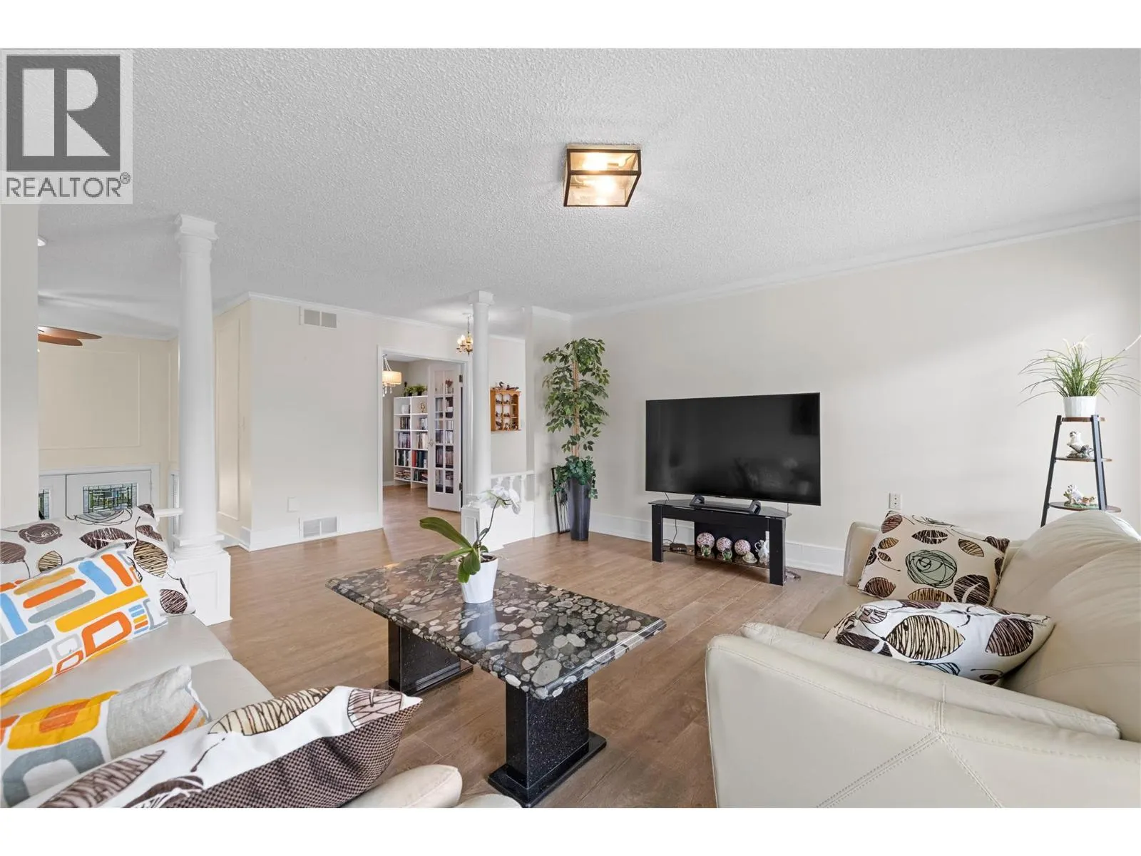 1064 Kelly Drive