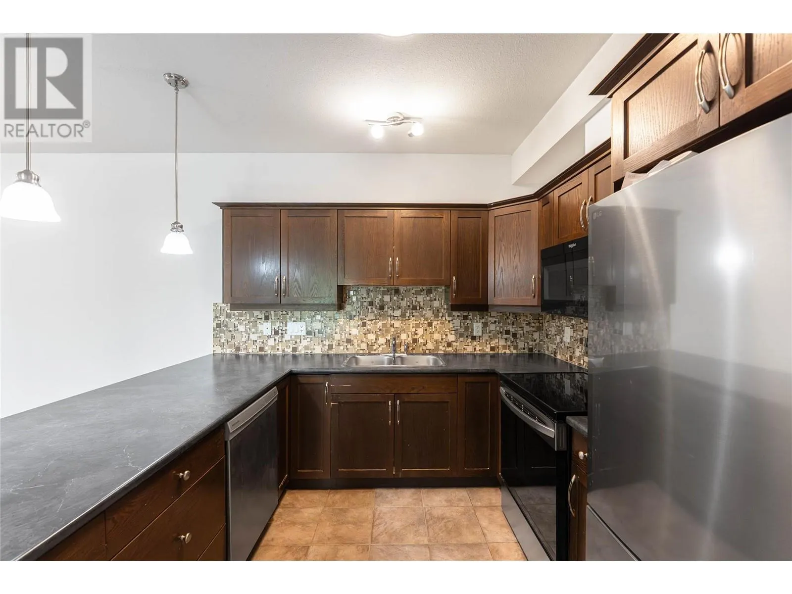 250 Hollywood Road S Unit# 206