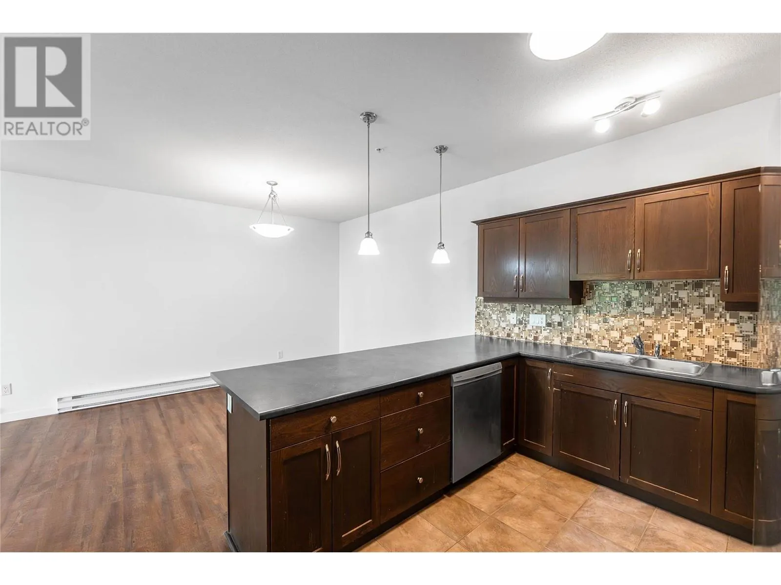 250 Hollywood Road S Unit# 206