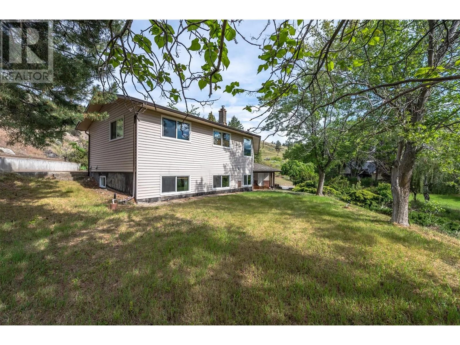 331 EASTSIDE Road