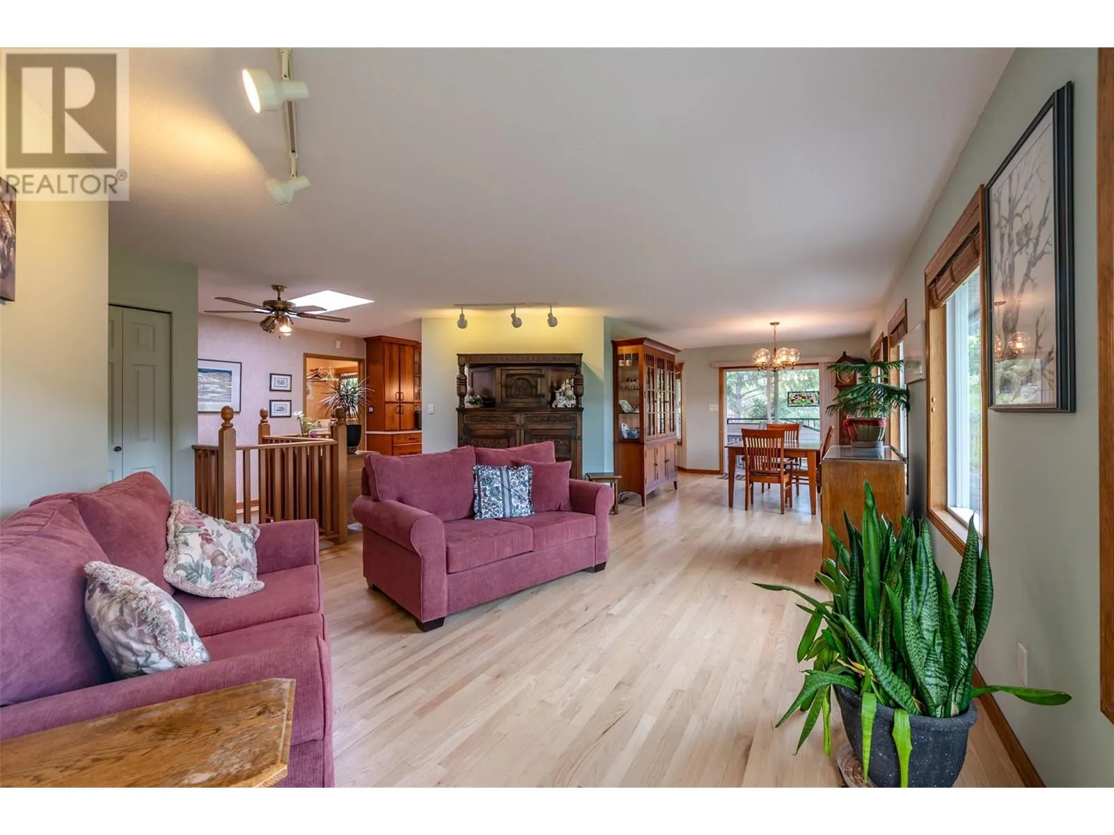 331 EASTSIDE Road
