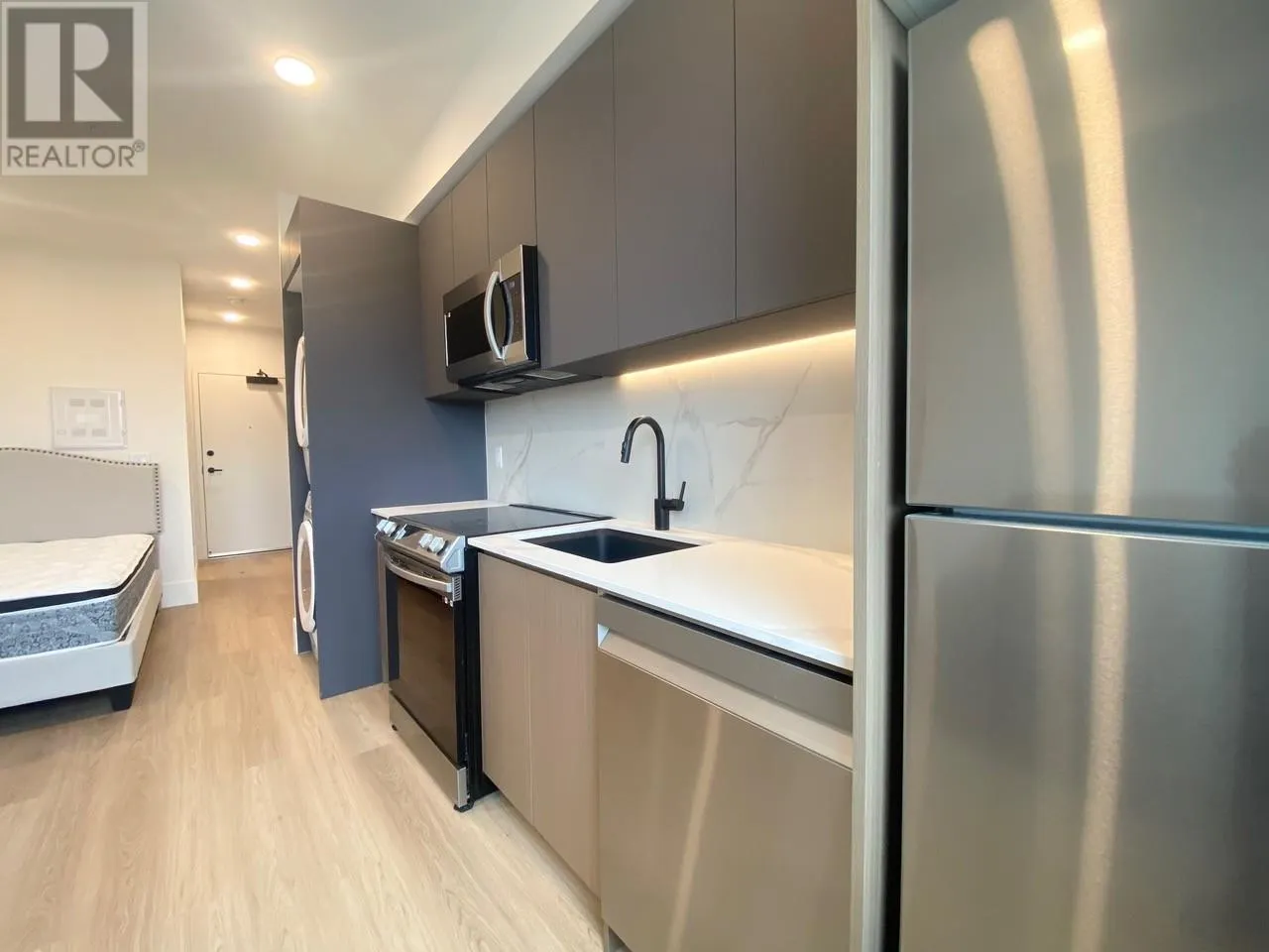720 KLO Road Unit# 416