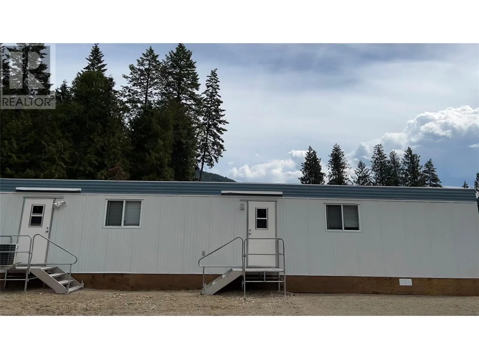 1238 Creighton Valley Road