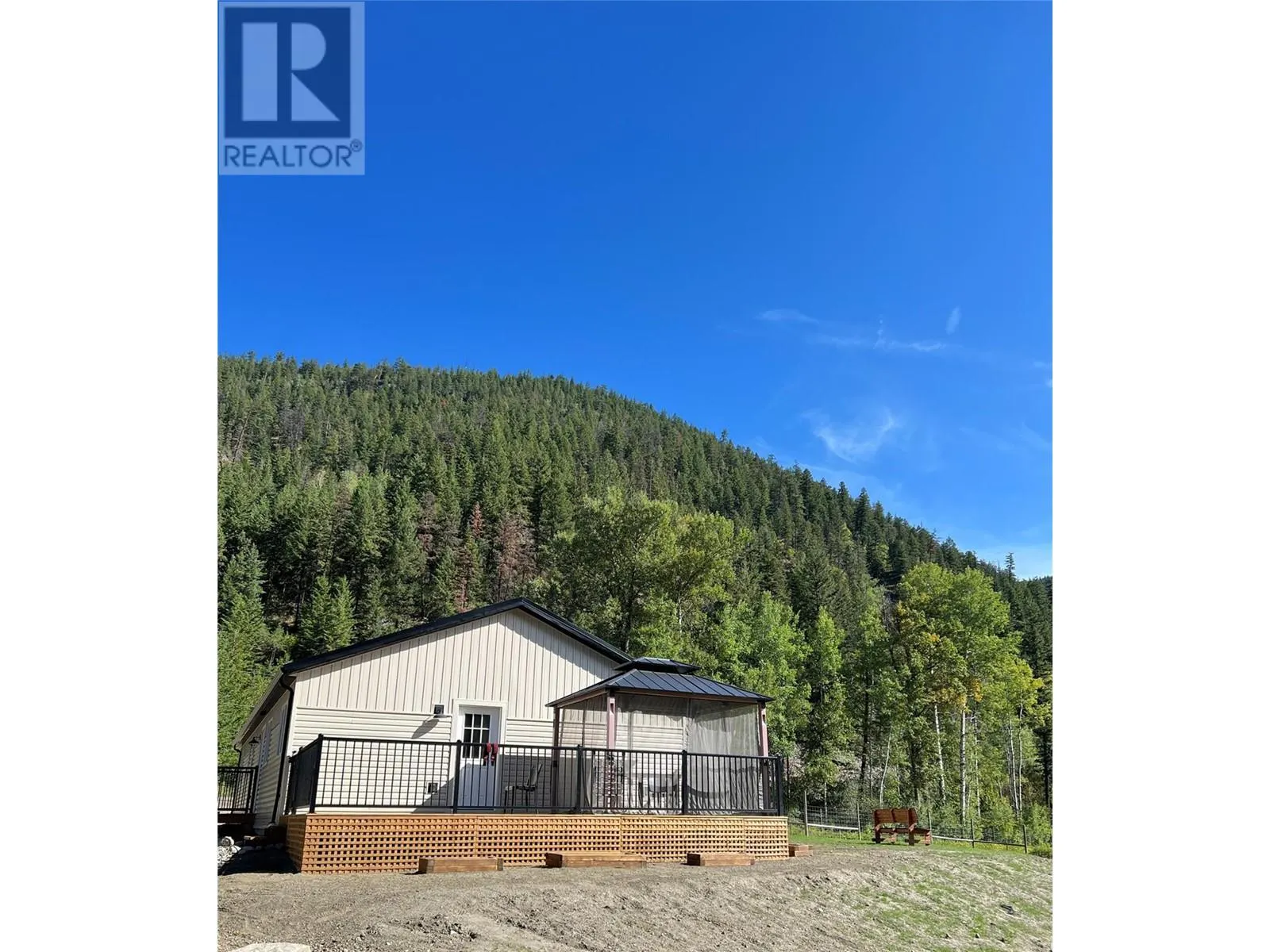 1238 Creighton Valley Road