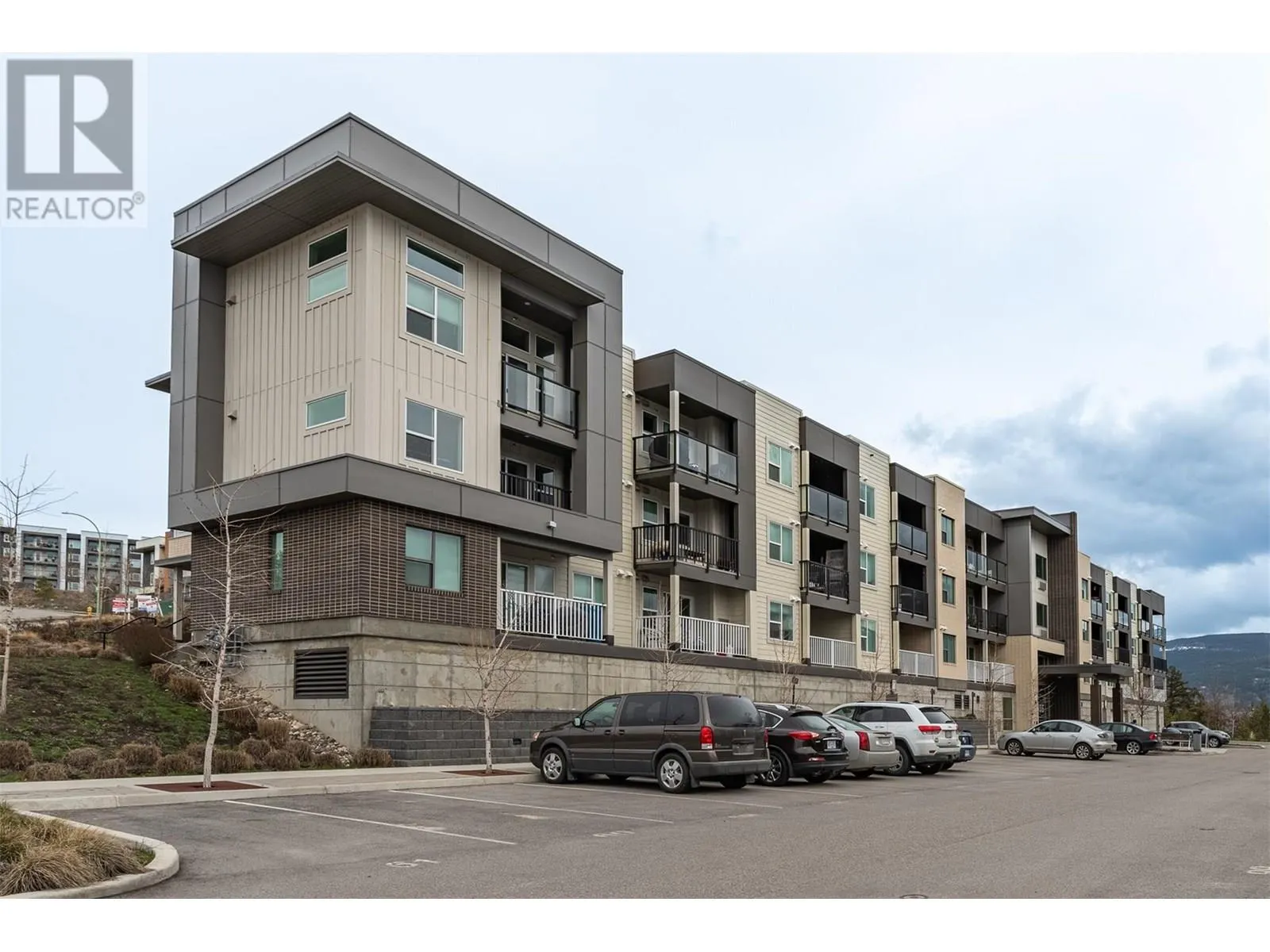 655 Academy Way Unit# 110