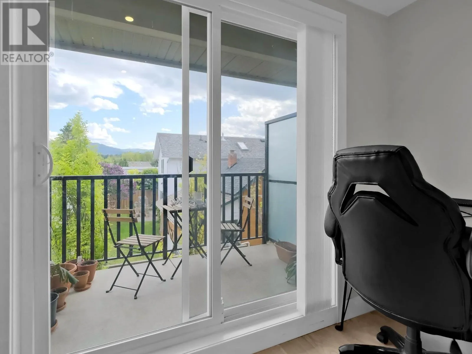 255 Taylor Road Unit# 22
