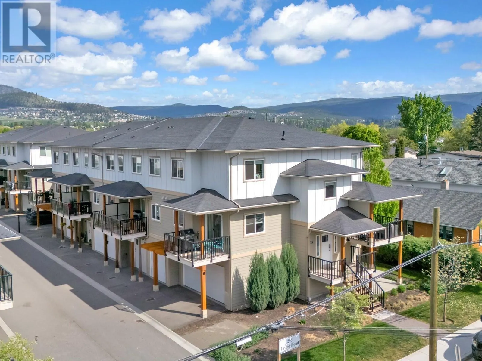 255 Taylor Road Unit# 22