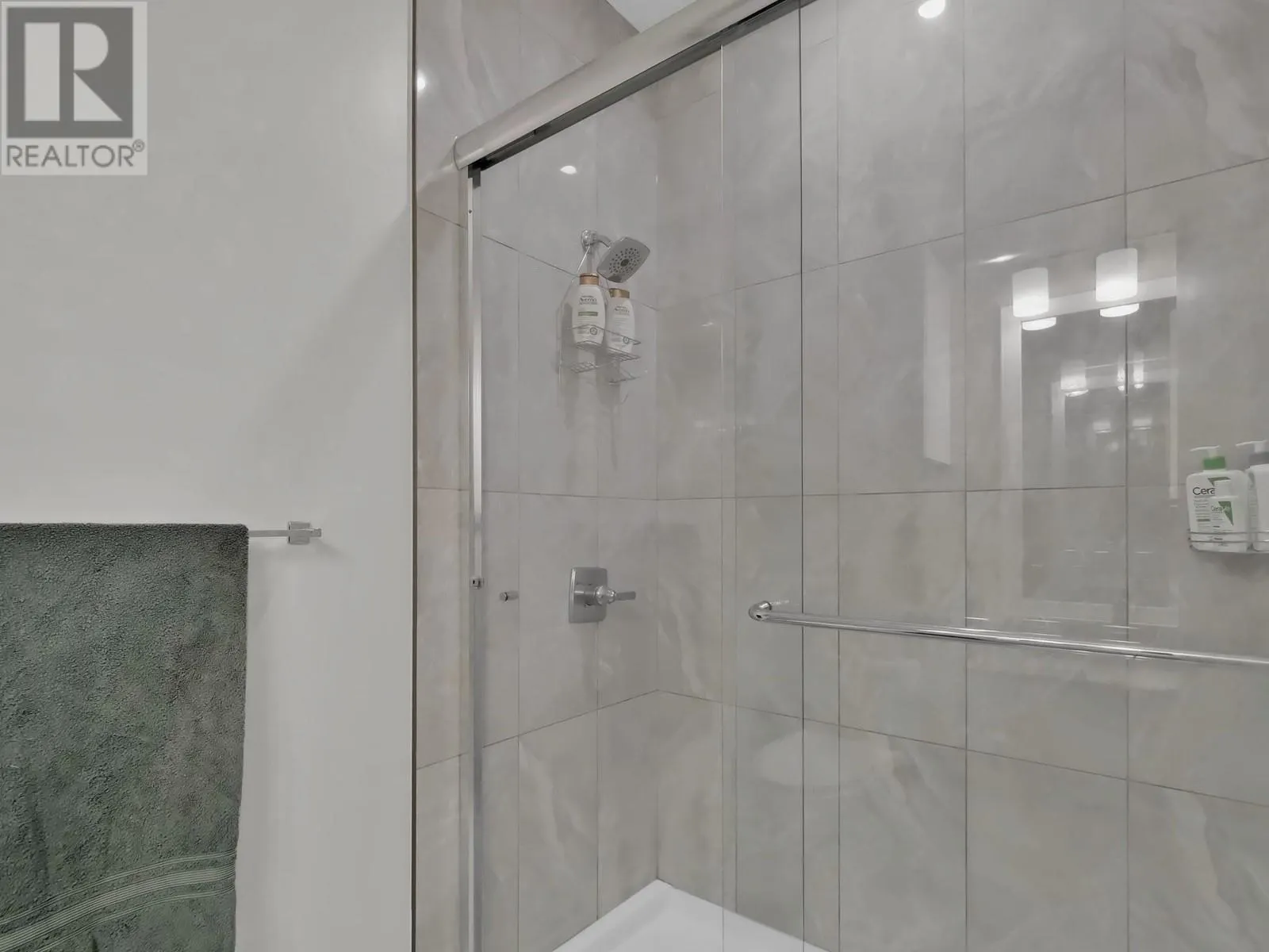 255 Taylor Road Unit# 22