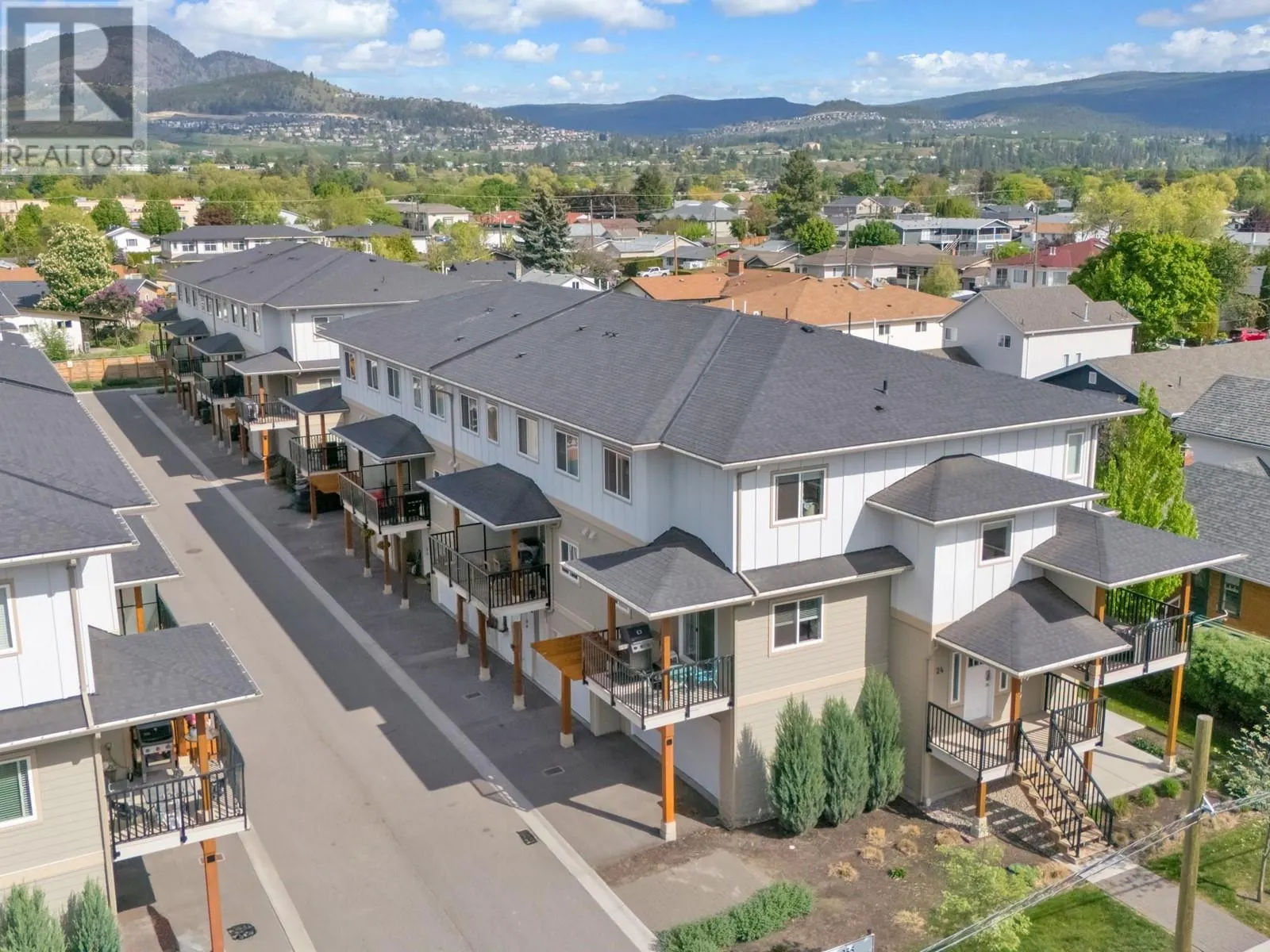 255 Taylor Road Unit# 22