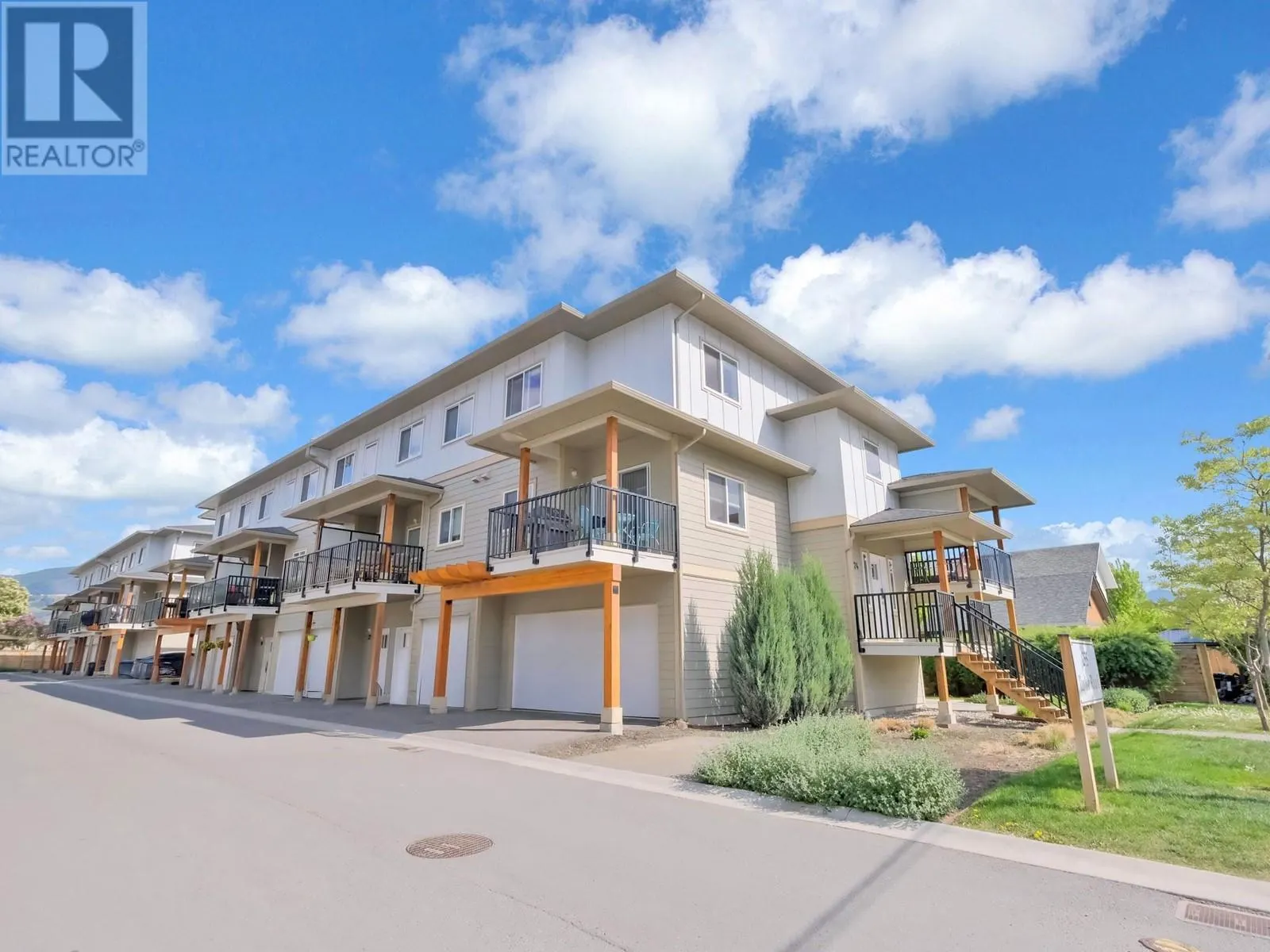 255 Taylor Road Unit# 22