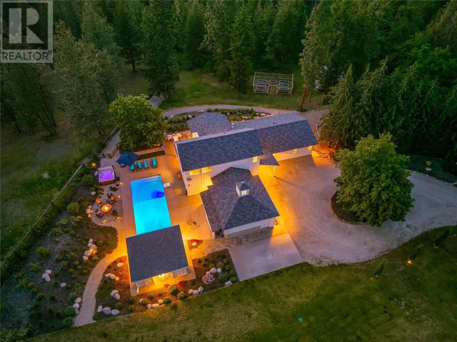 2376 Saucier Road