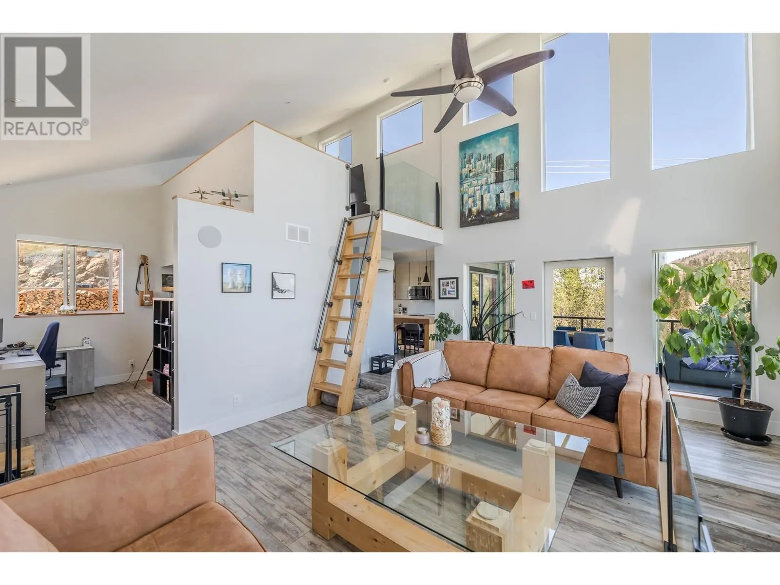 9003 Gilman Road