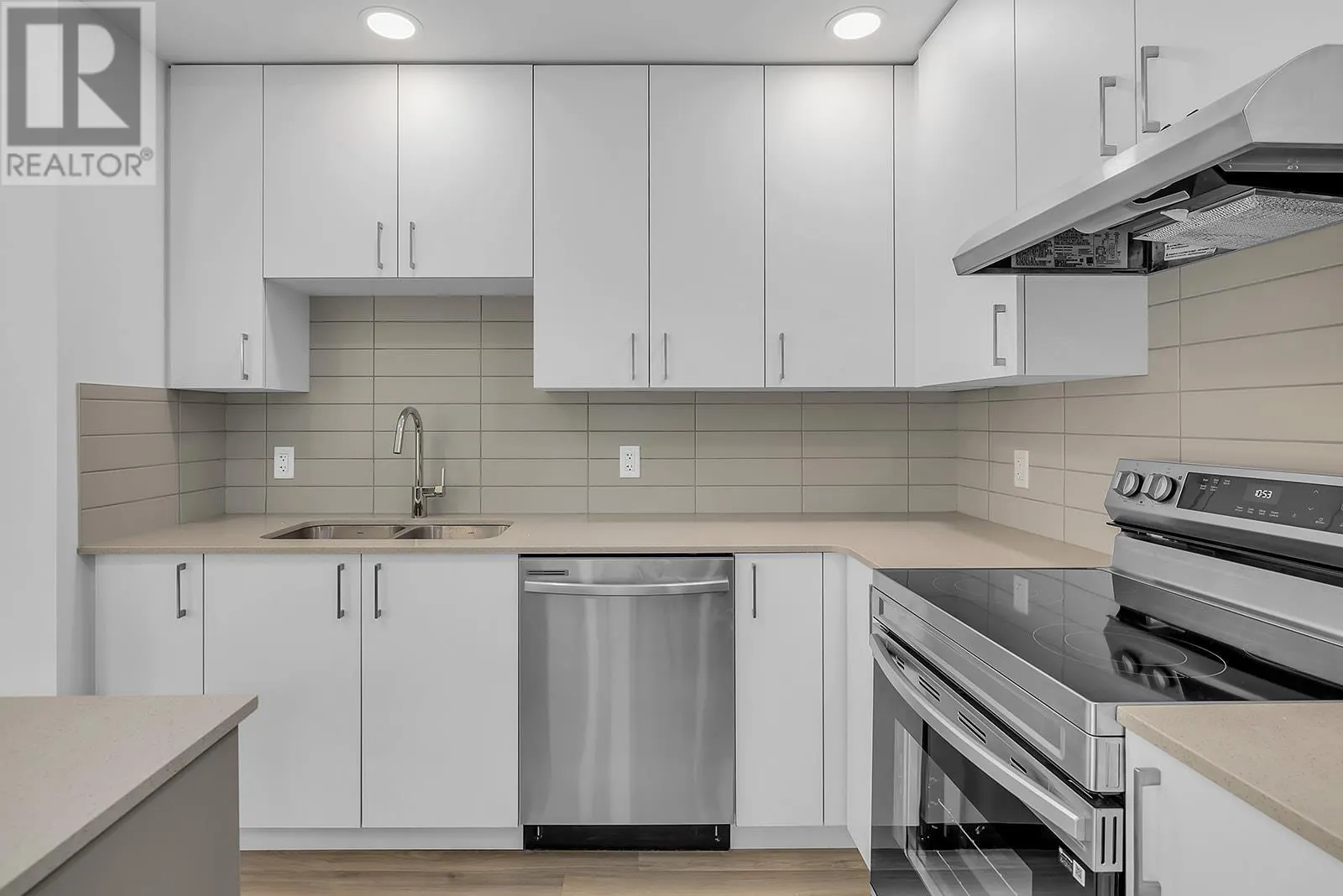 1057 Frost Road Unit# 318
