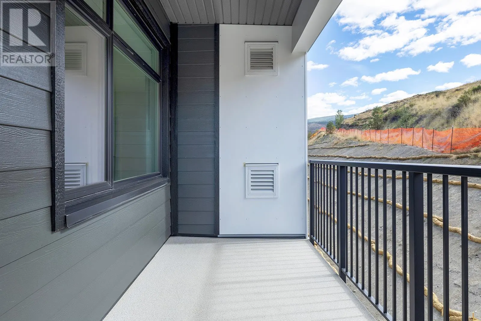 1057 Frost Road Unit# 318