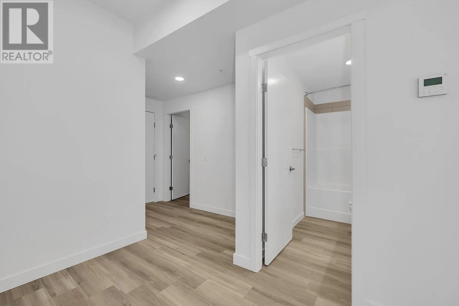 1057 Frost Road Unit# 318