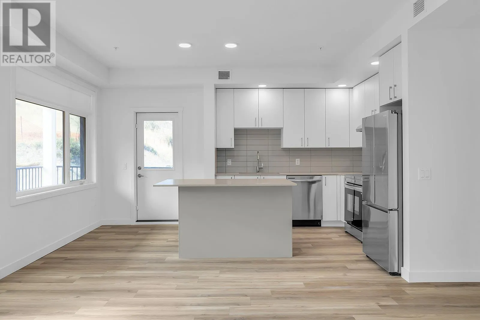 1057 Frost Road Unit# 318
