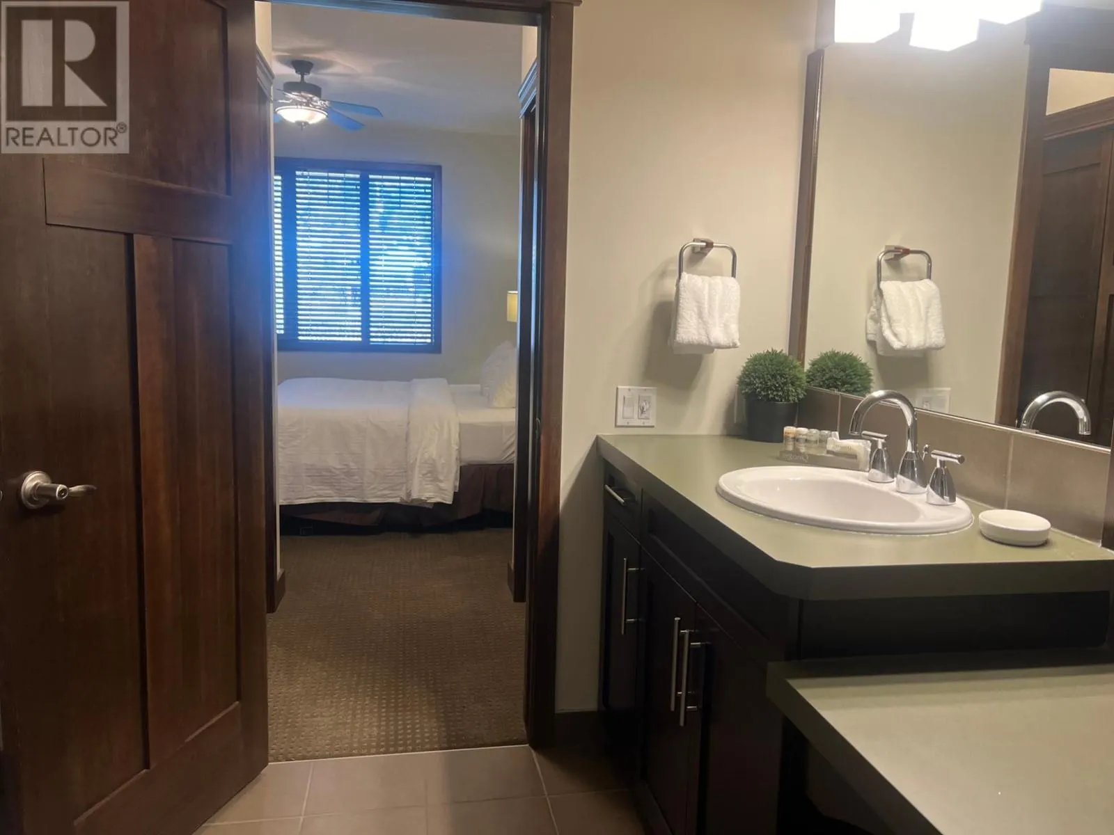 700 Bighorn Boulevard Unit# 713B