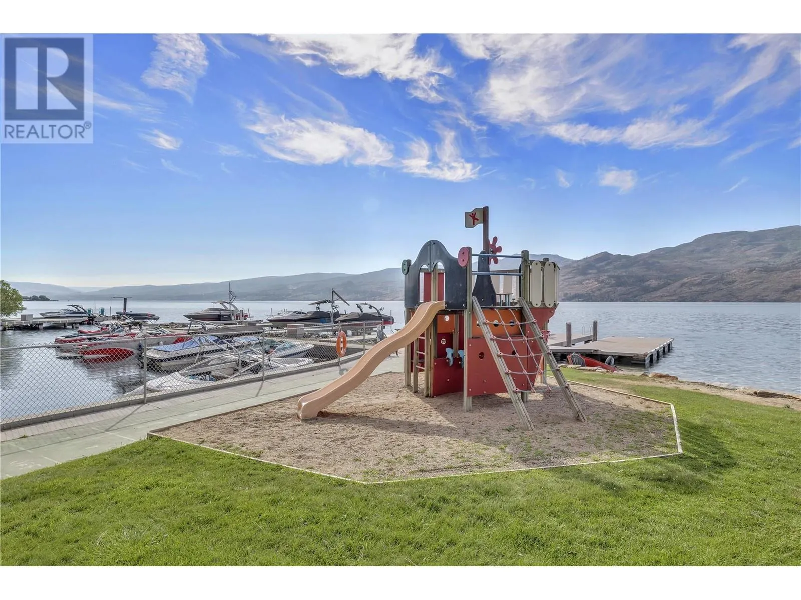 3050 Seclusion Bay Road Unit# 12