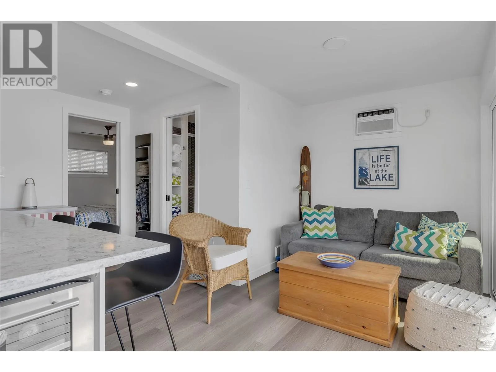 3050 Seclusion Bay Road Unit# 12