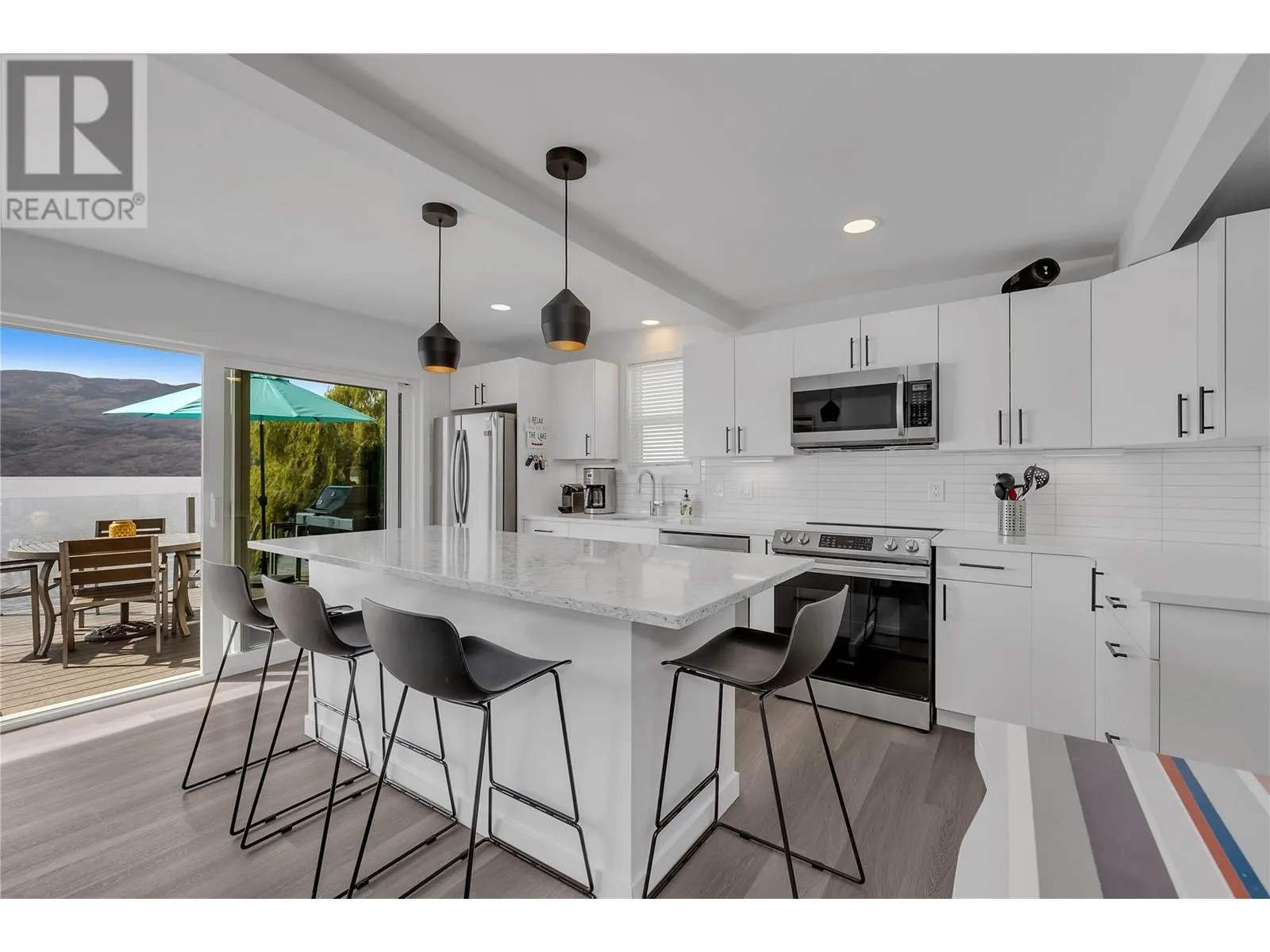 3050 Seclusion Bay Road Unit# 12