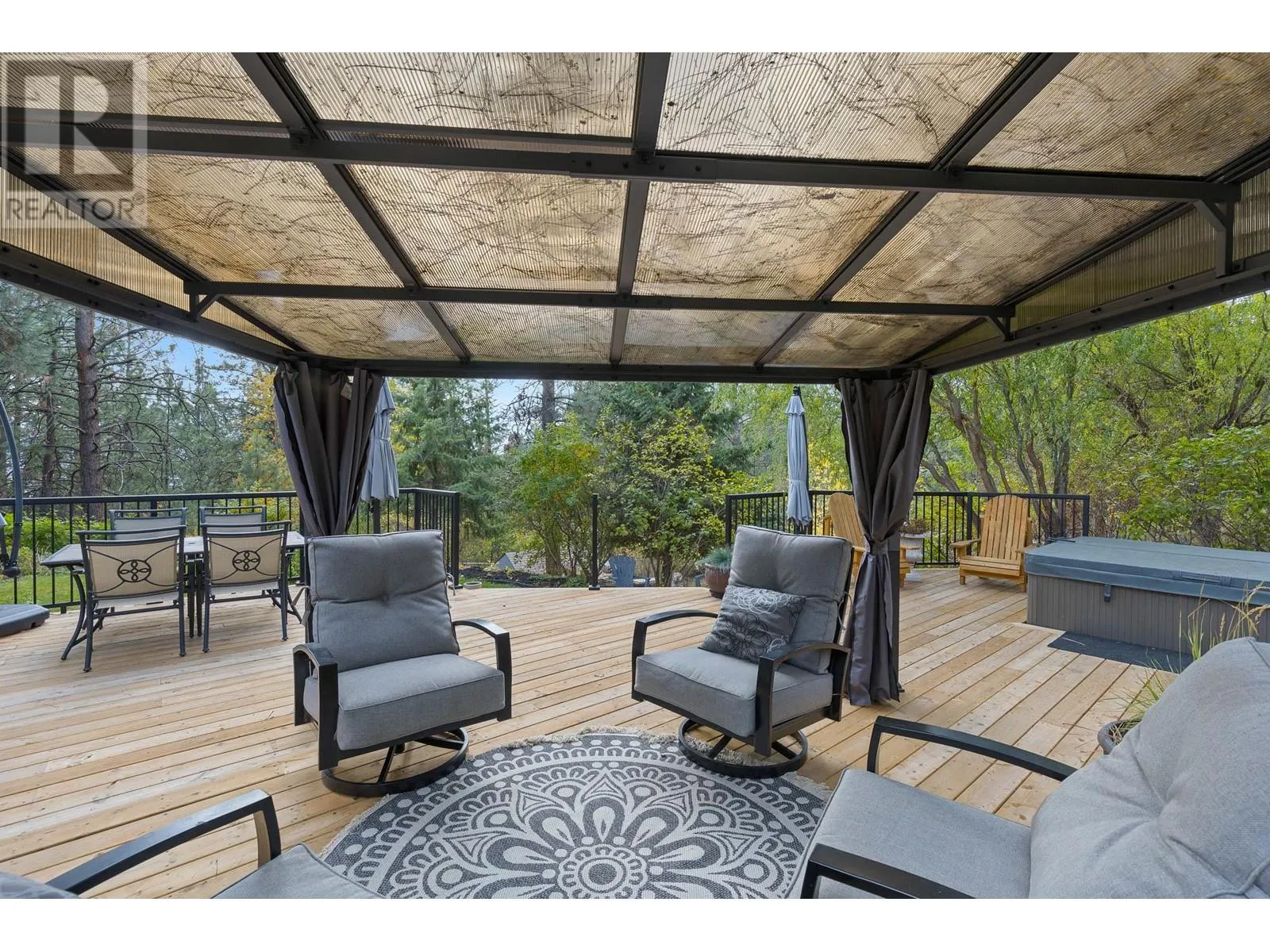 4996 Bradley Drive