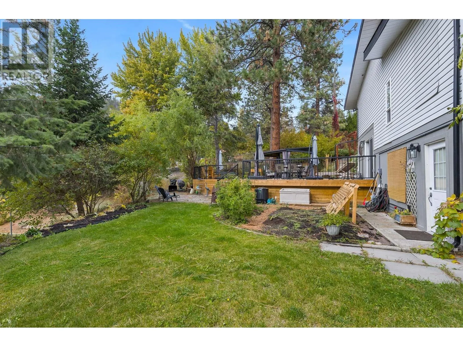 4996 Bradley Drive