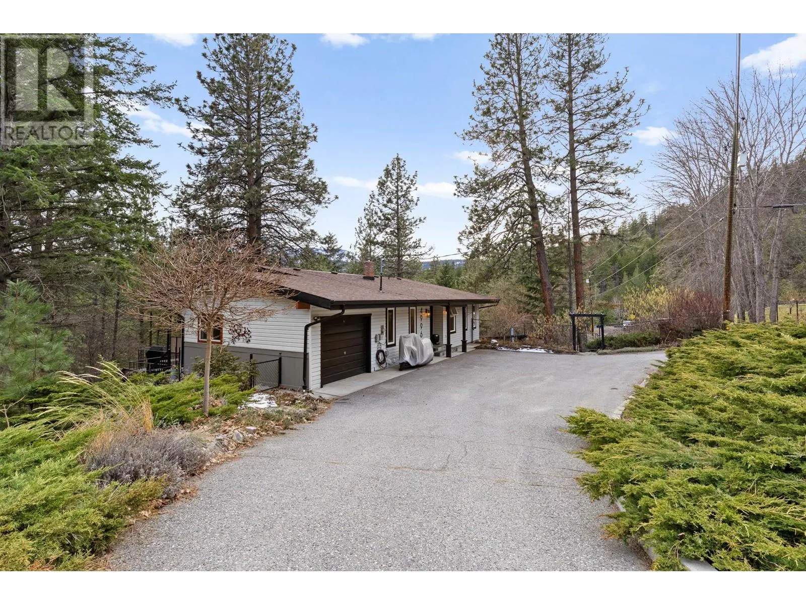 4996 Bradley Drive