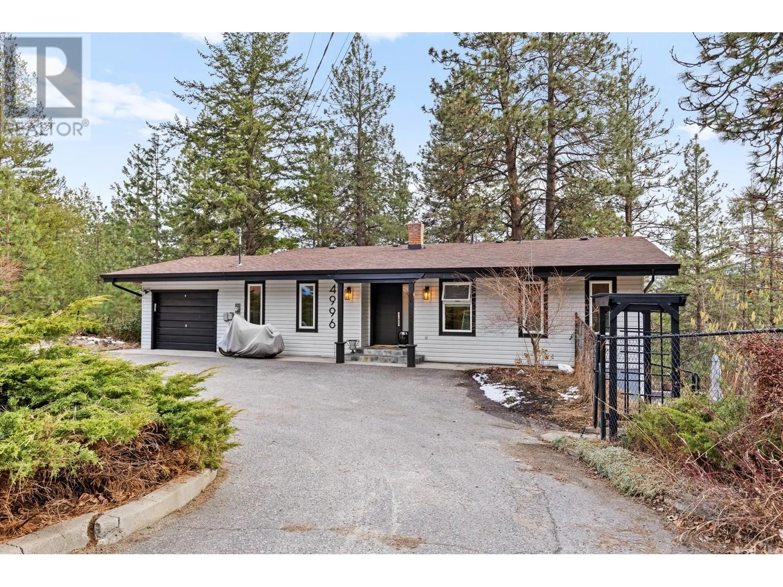4996 Bradley Drive