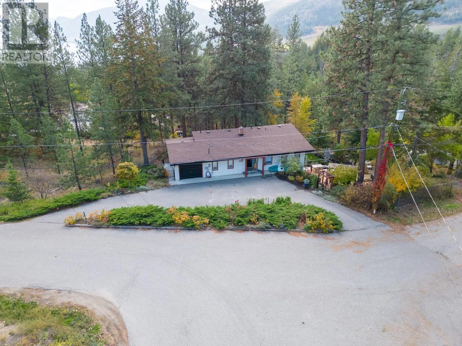 4996 Bradley Drive