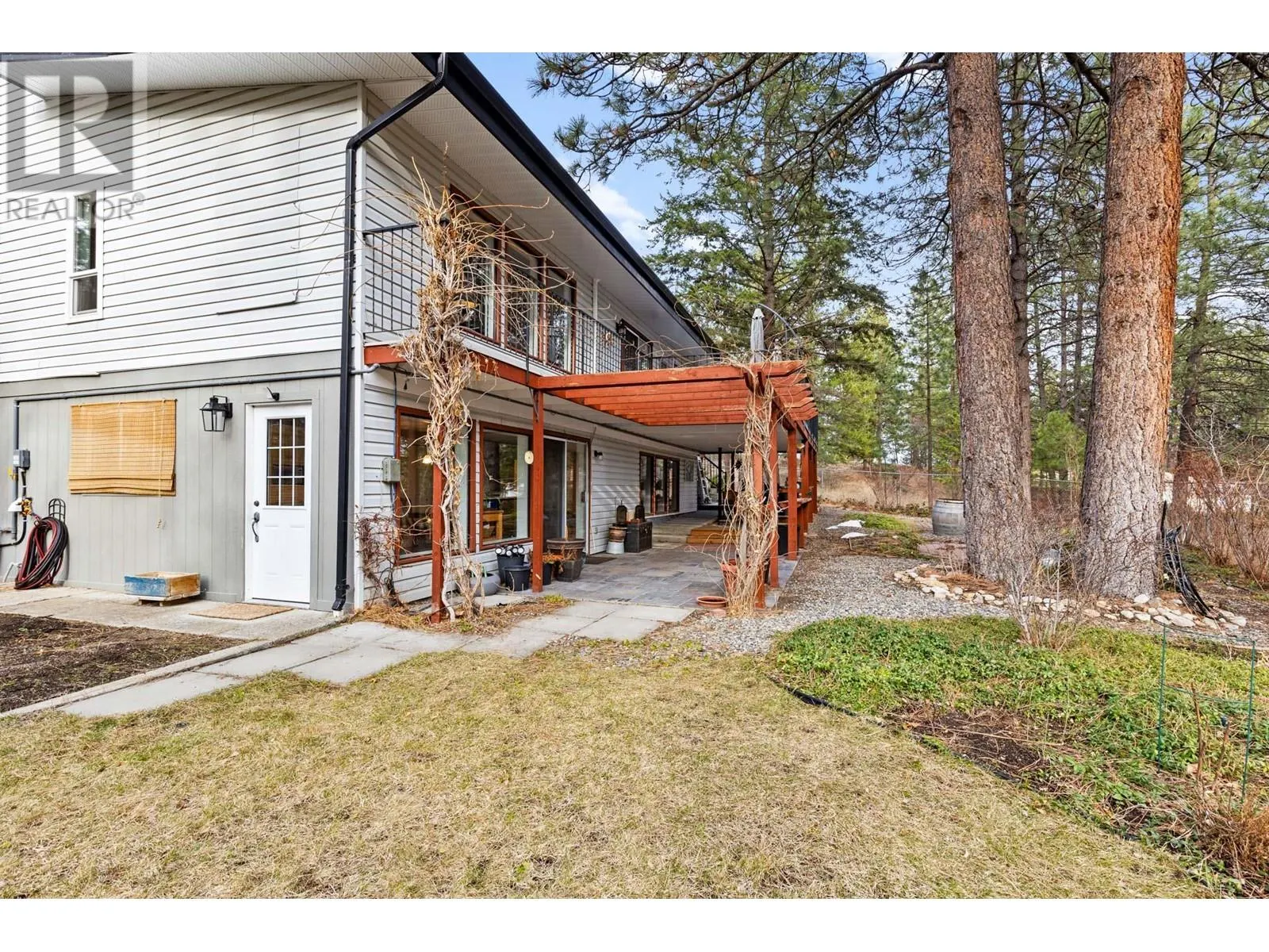 4996 Bradley Drive