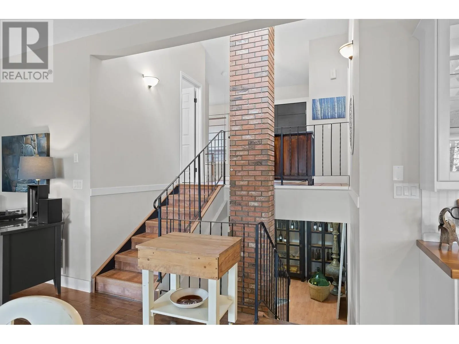 4996 Bradley Drive