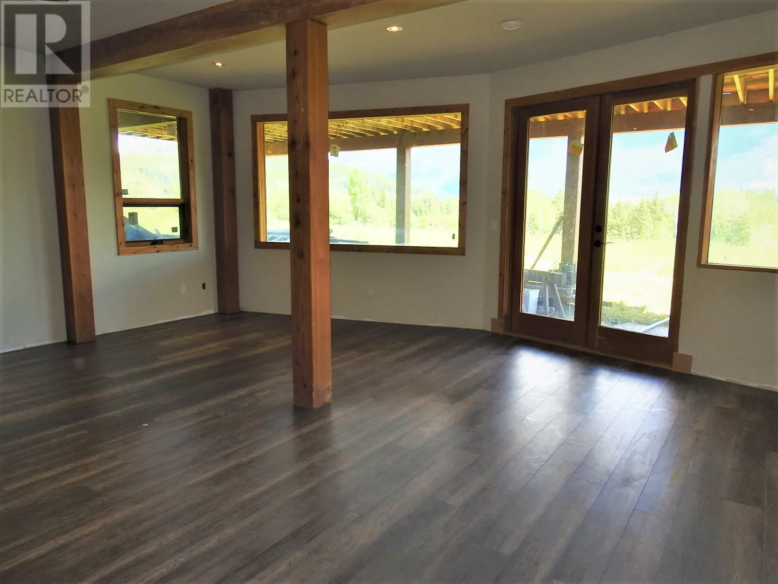 1144 Tappen Valley Road