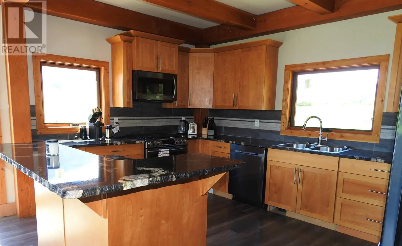 1144 Tappen Valley Road