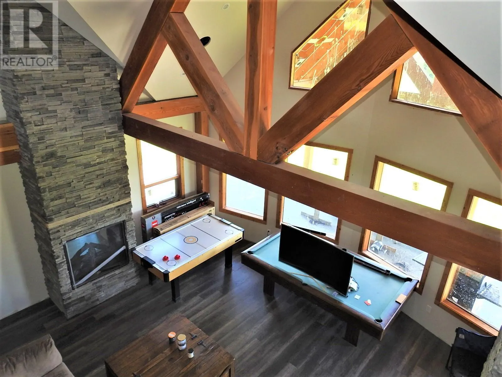1144 Tappen Valley Road