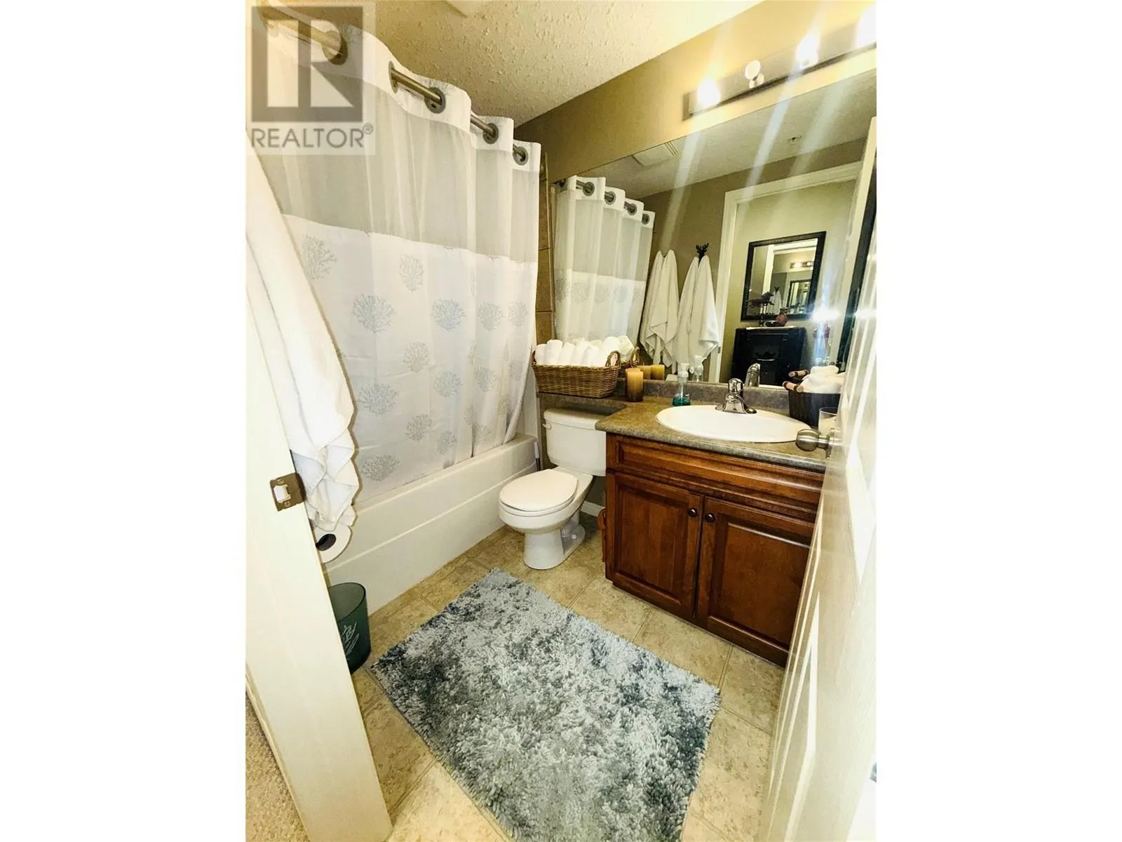 4767 Forsters Landing Unit# 312